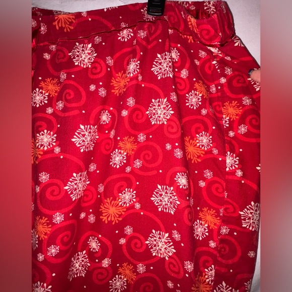 Cacique Women’s Red Snowflake flannel bottoms - Picture 3 of 12